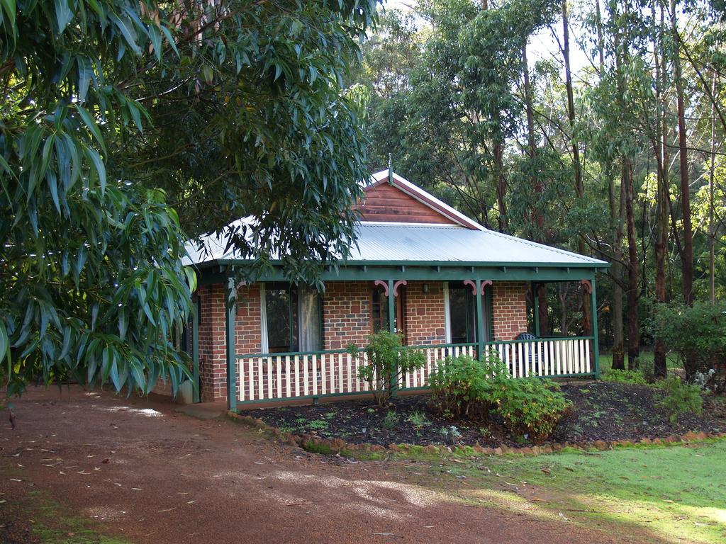 Karri Valley Chalets Pemberton Room photo
