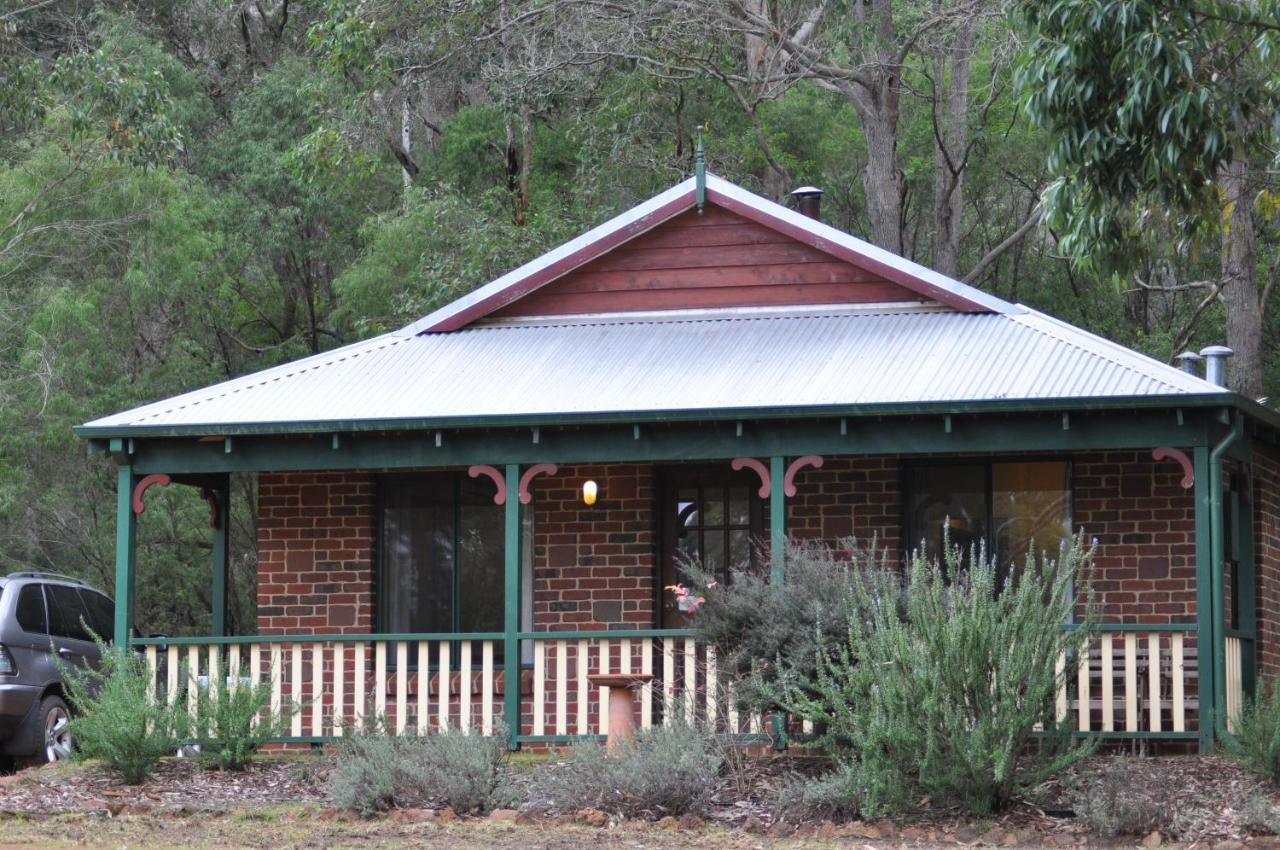 Karri Valley Chalets Pemberton Exterior photo